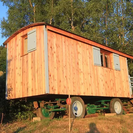 Camping Du Buisson Campsite Saint-Martin-d'Uriage